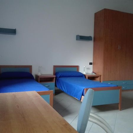 Casa Per Ferie San Francesco Hotel Susa Luaran gambar