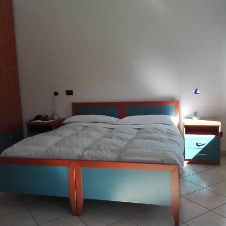 Casa Per Ferie San Francesco Hotel Susa Luaran gambar