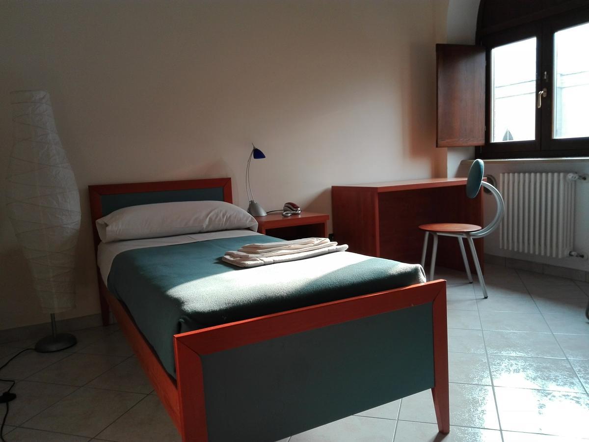 Casa Per Ferie San Francesco Hotel Susa Luaran gambar